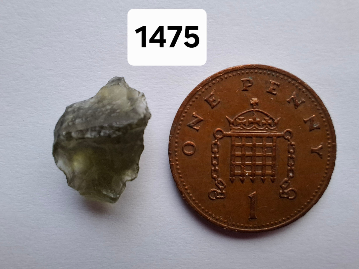 Moldavite Piece, 0.70g, Tektite (Ref: 1475)