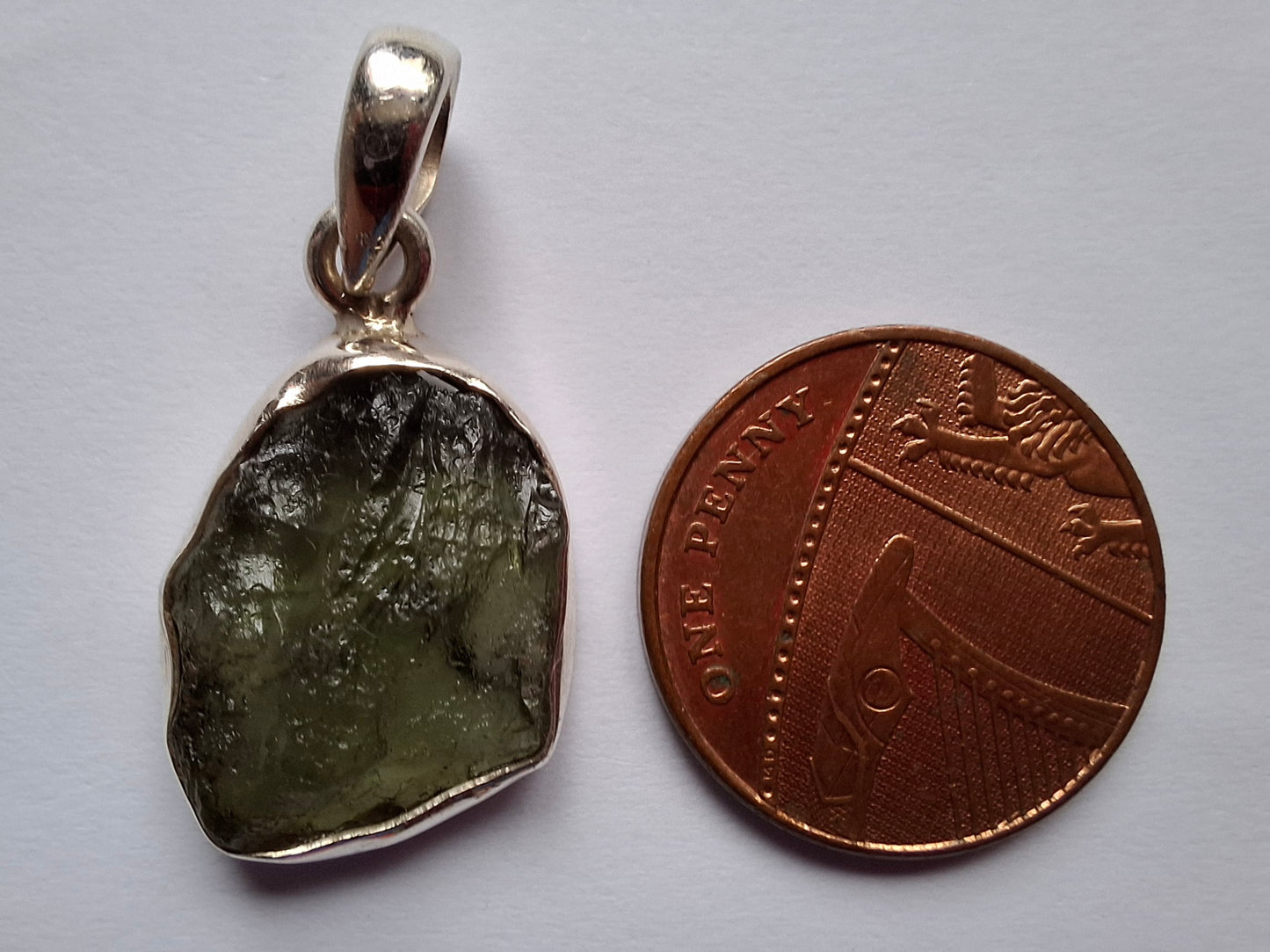 Moldavite Pendant, 925 Silver, Tektite (Ref: P441)