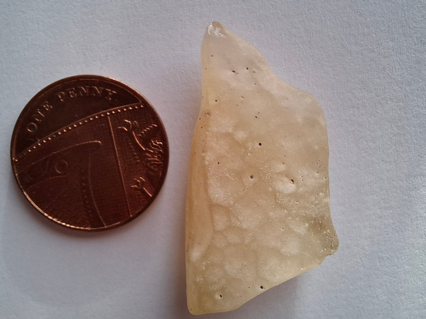 Libyan Desert Glass Piece, 6.49g, Tektite (Ref: LE277)