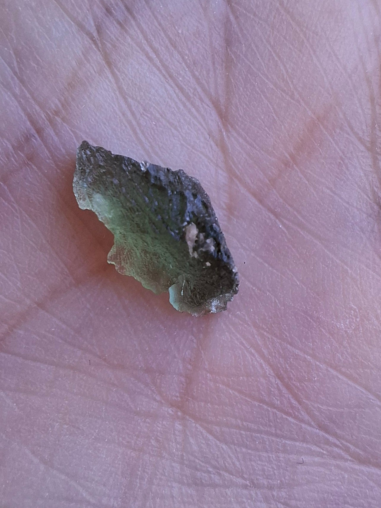 Moldavite Piece, 0.51g, Tektite (Ref: 1450)