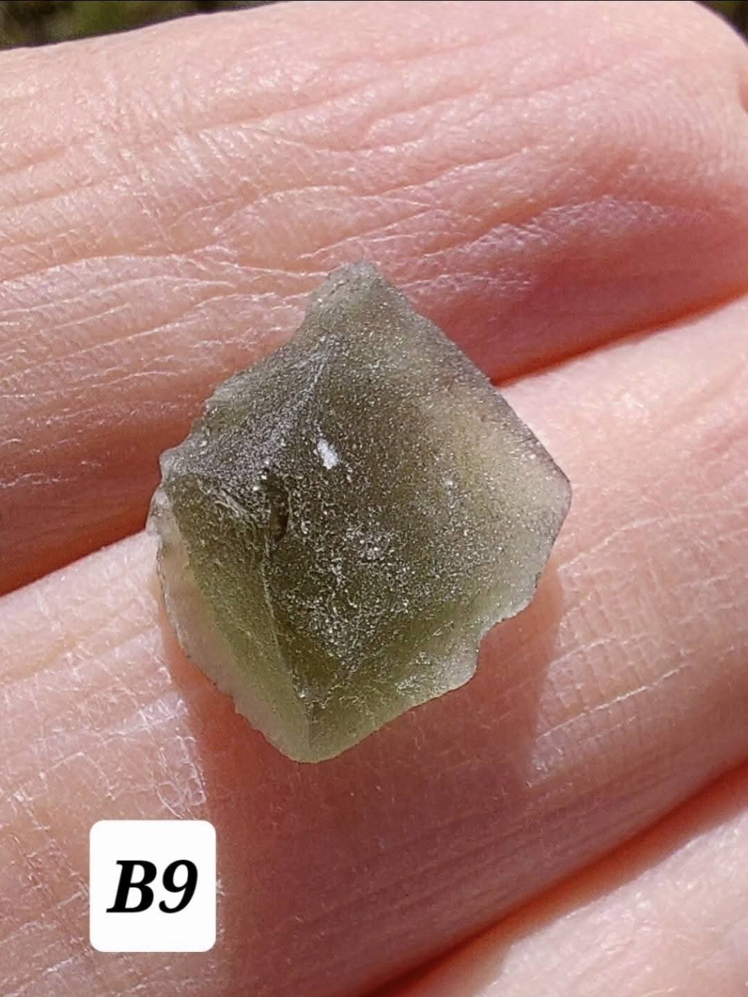 Moldavite Piece, 0.79g, Tektite (Ref: B9)