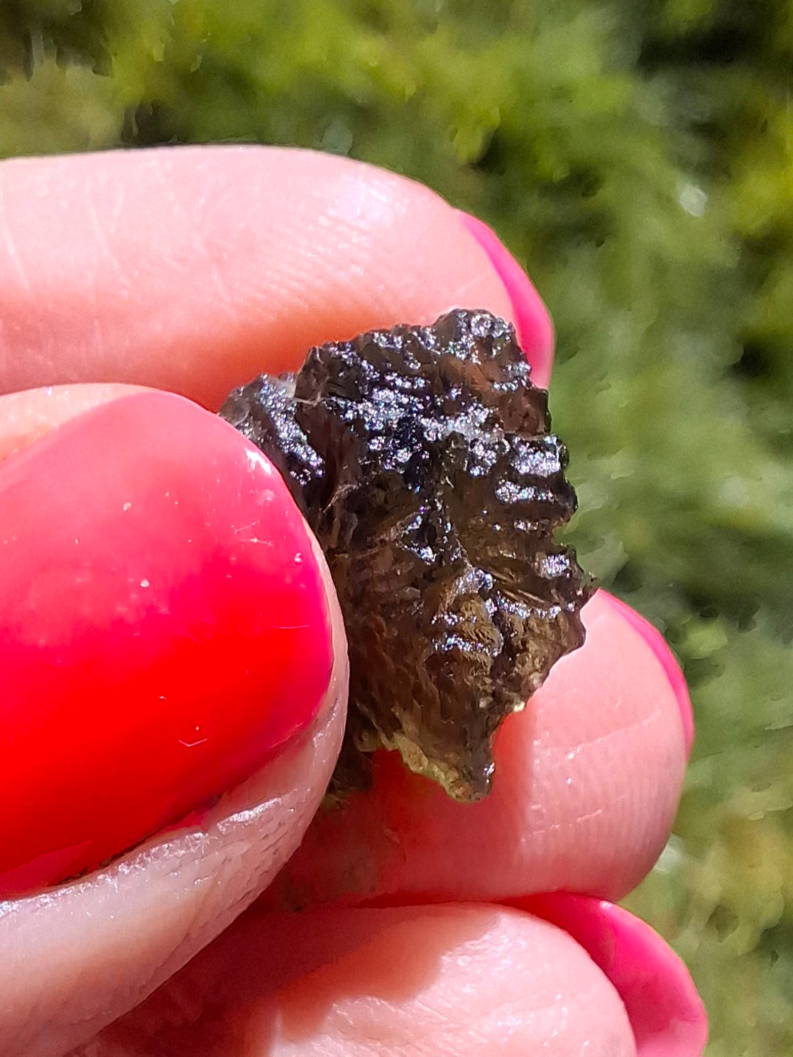 Moldavite Piece, 2.23g, Tektite (Ref: 1401)