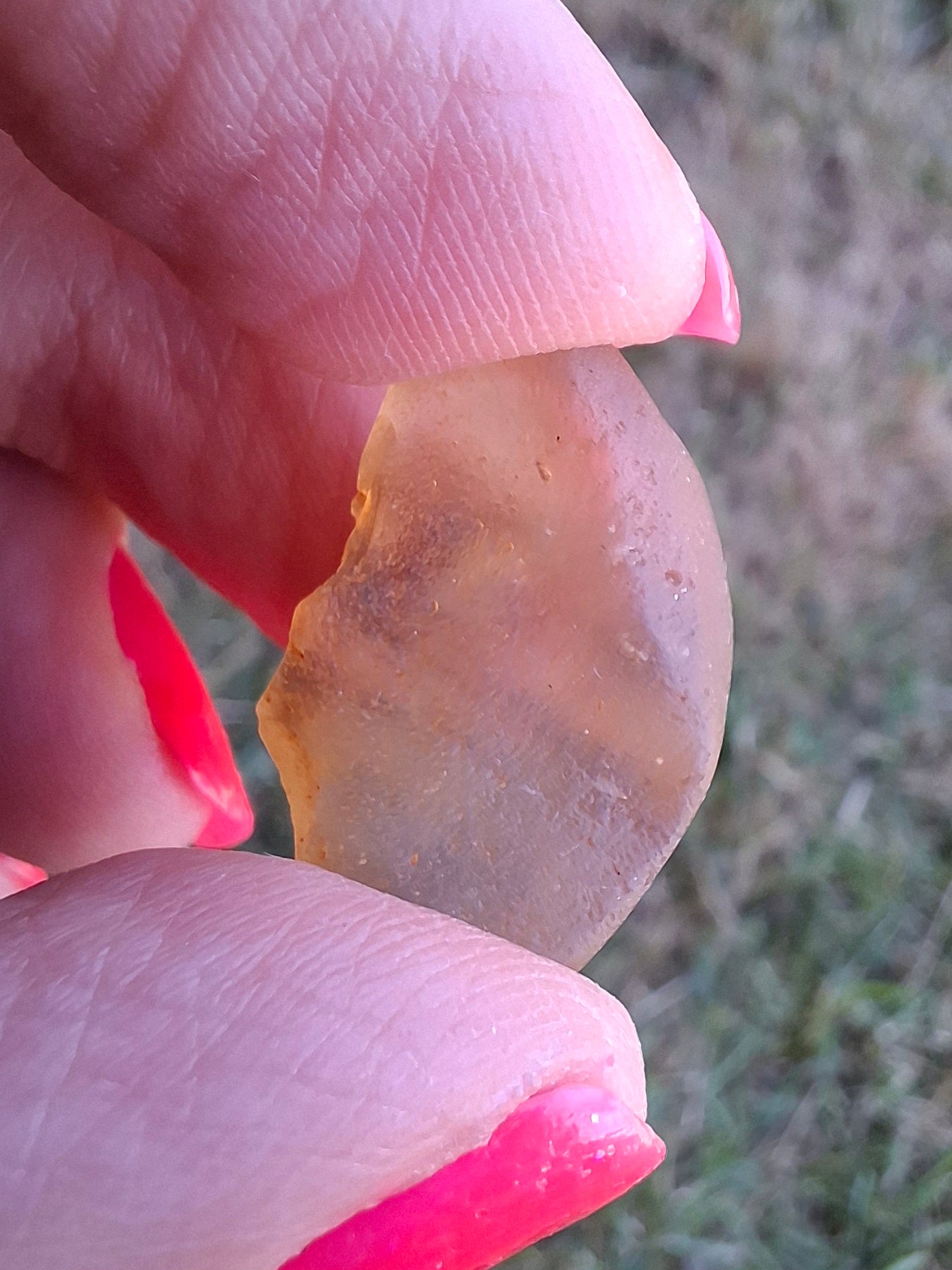 Libyan Desert Glass (darker) Piece, 3.72g, Tektite (Ref: L1378)