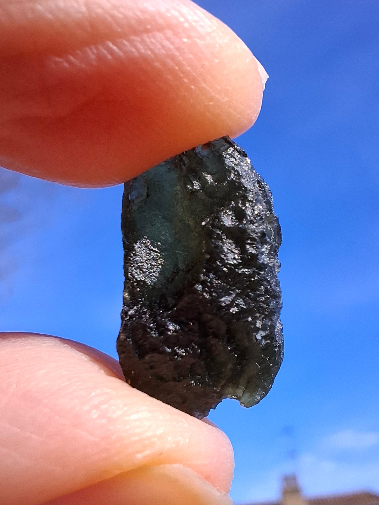 Moldavite Piece, 2.26g, Tektite (Ref: 1336)