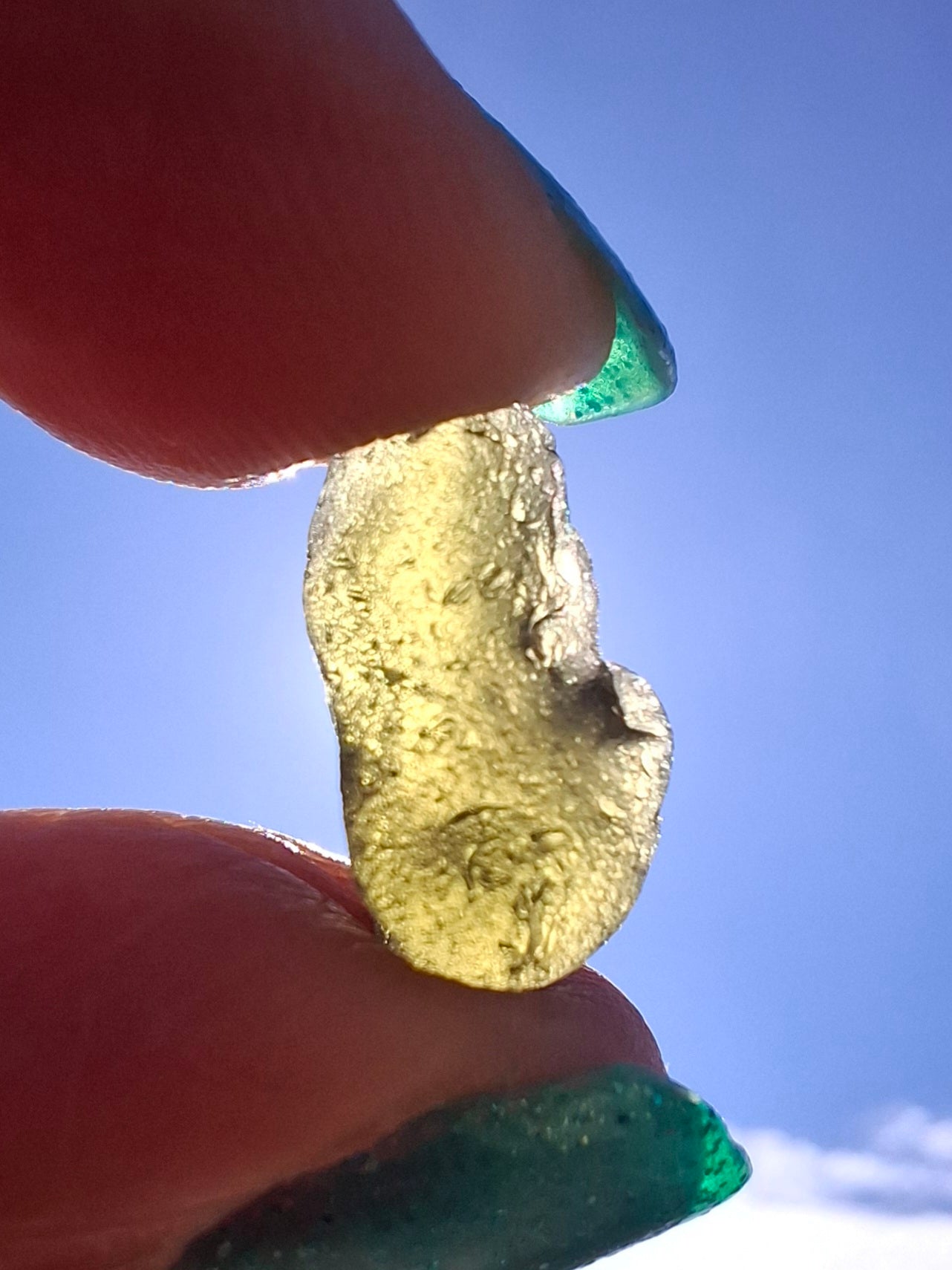 Moldavite Piece, 0.93g, Tektite (Ref: 1415)