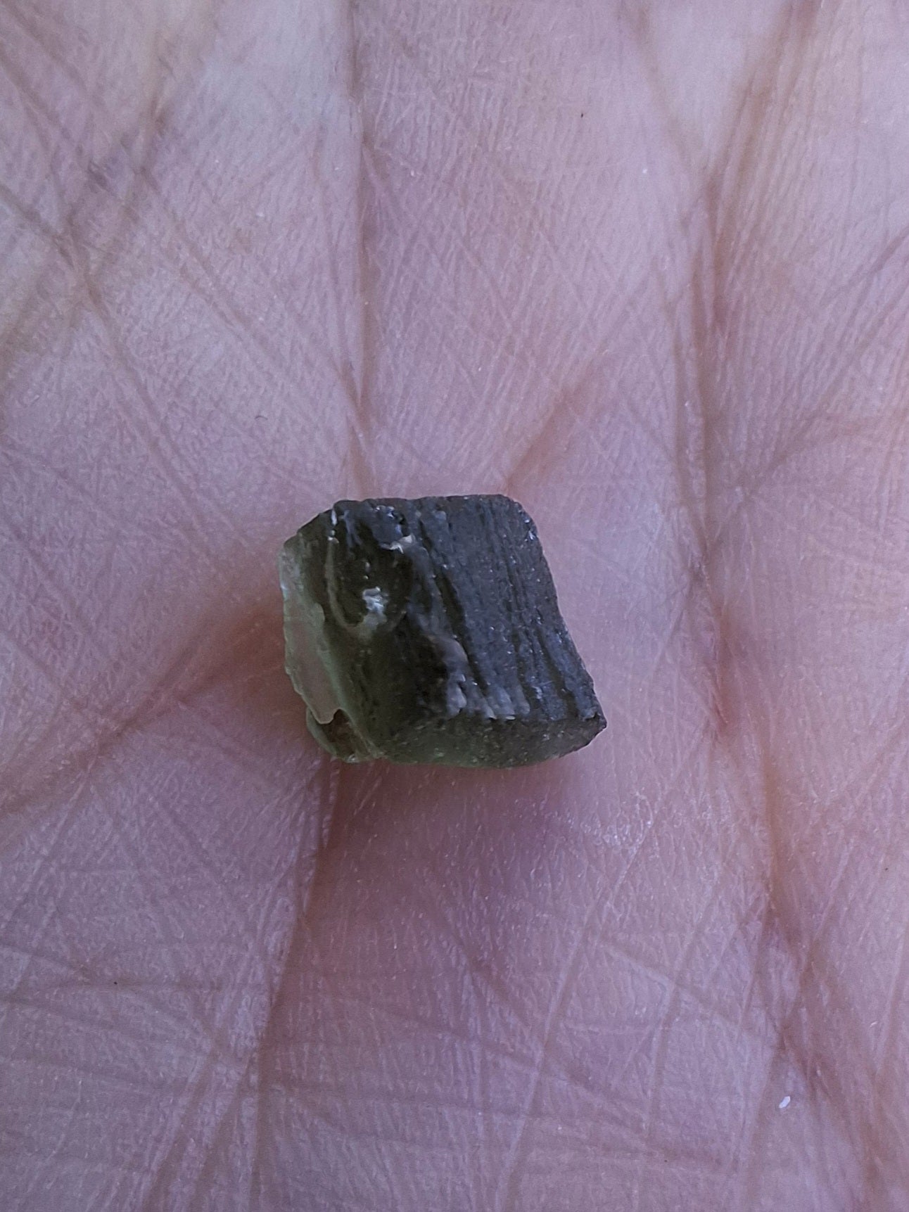 Moldavite Piece, 0.53g, Tektite (Ref: 1446)