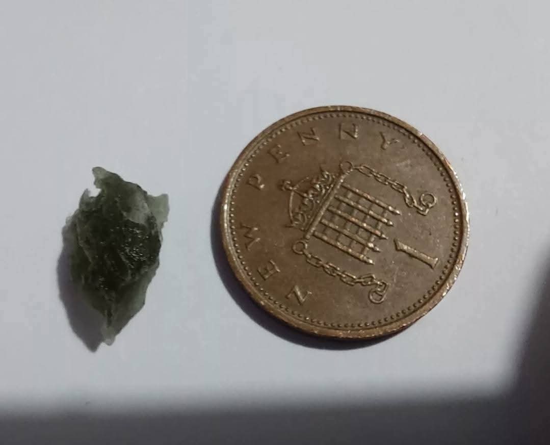 Moldavite Piece, 0.63g, Tektite (Ref: E254)