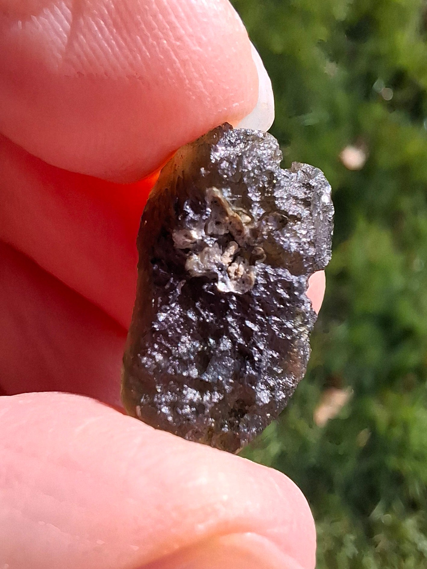 Moldavite Piece, 2.26g, Tektite (Ref: 1336)
