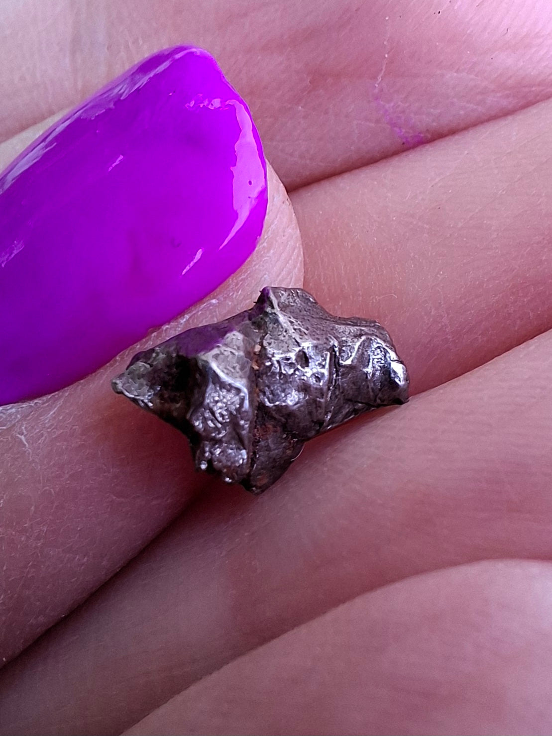 Campo del Cielo, 0.95g, Nickel Iron Meteorite (Ref: C2)