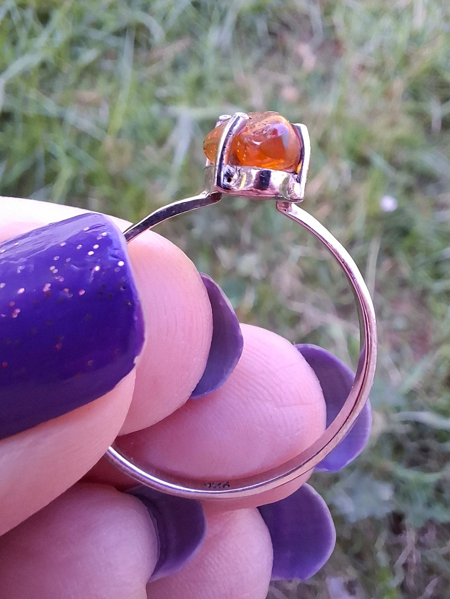 Baltic Amber Ring, size large V, 925 Silver, Fossil (Ref: AR26)