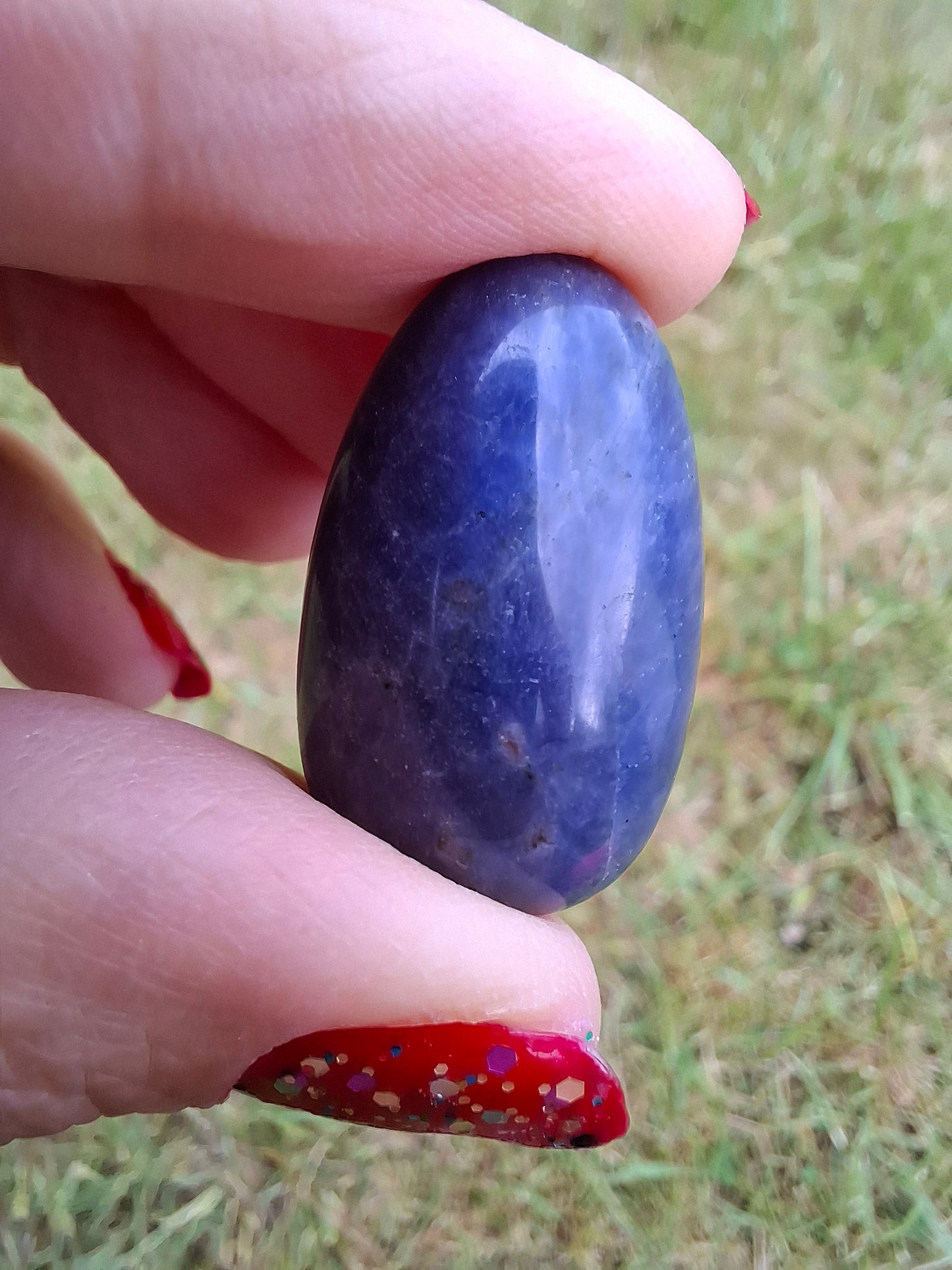 Sodalite, Tumble Stone, Crystal (Ref: T149)