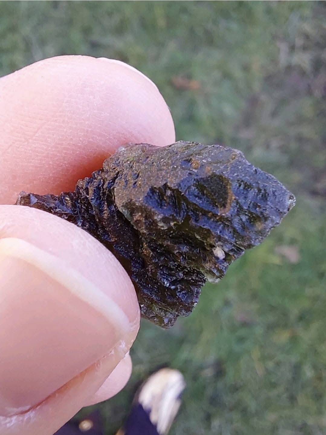 Moldavite Piece, CHLUM, 3.51g, Tektite (Ref: 1053)