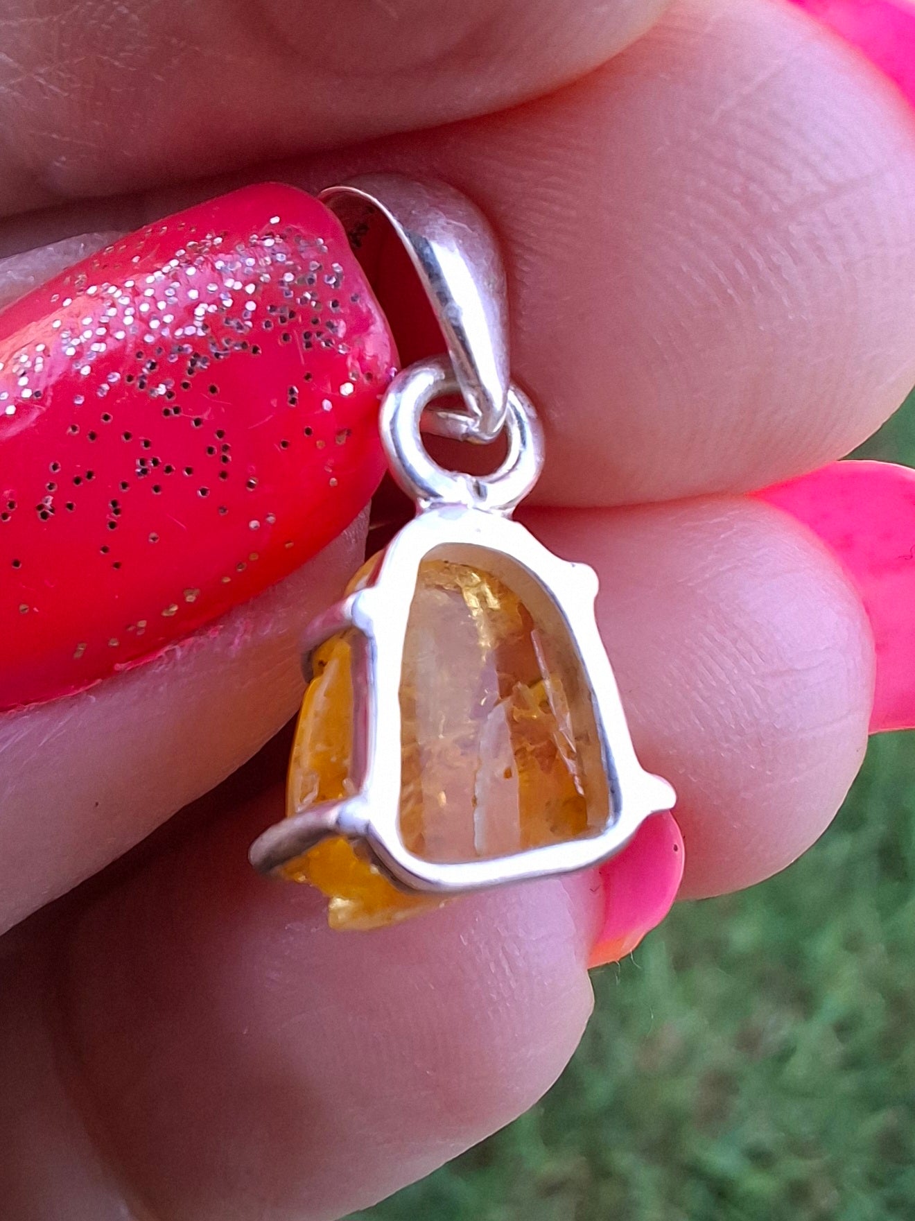 Baltic Amber Pendant, 925 Silver, Fossil (Ref: AP19)