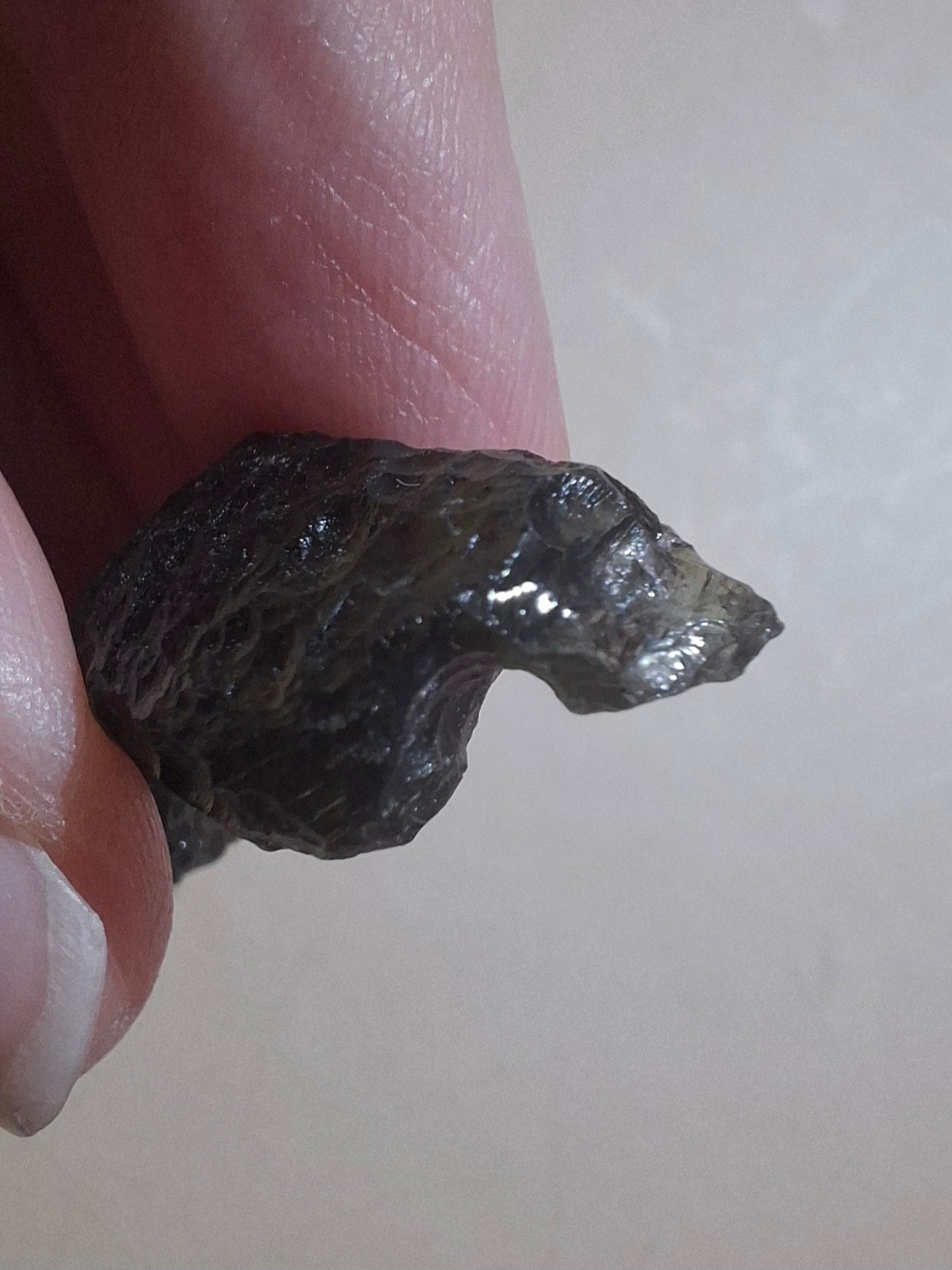 Moldavite Piece, NESMEN, 5.24g, Tektite (Ref: 1049)