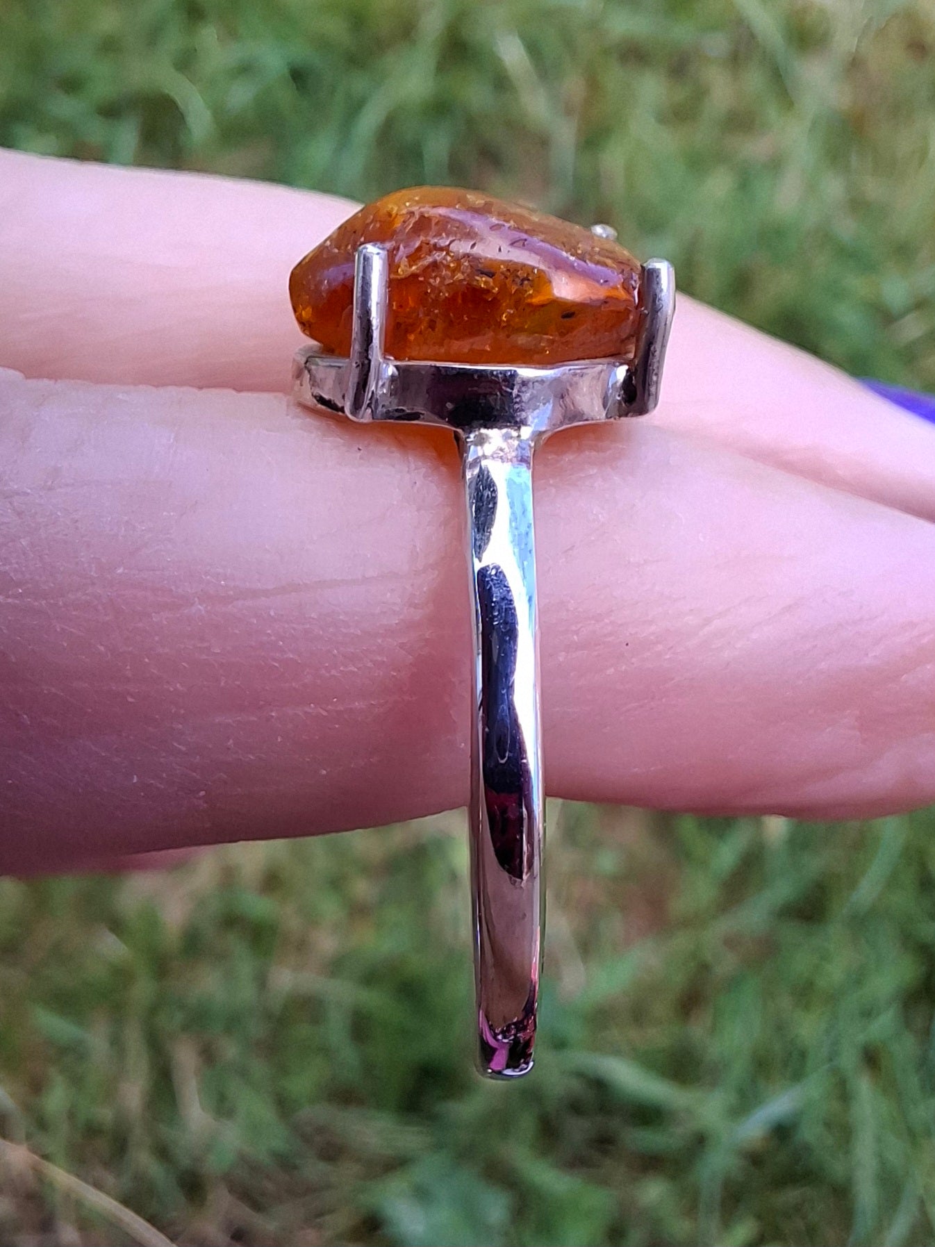 Baltic Amber Ring, size large X, 925 Silver, Fossil (Ref: AR32)