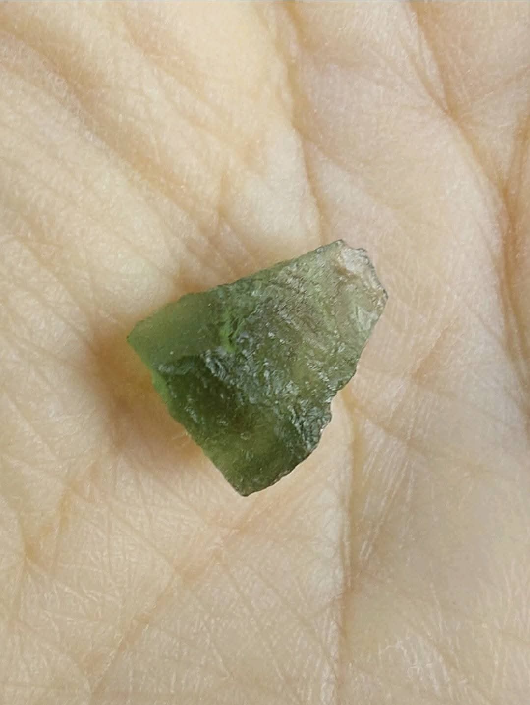 Moldavite Piece, 0.59g, Tektite (Ref: 892)