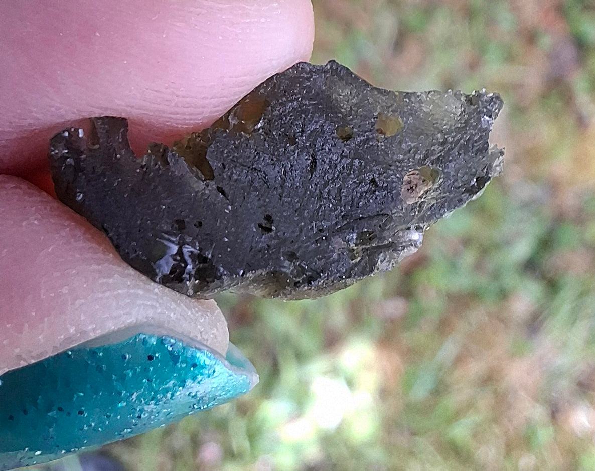 Moldavite Piece, 1.67g, Tektite (Ref: 1423)
