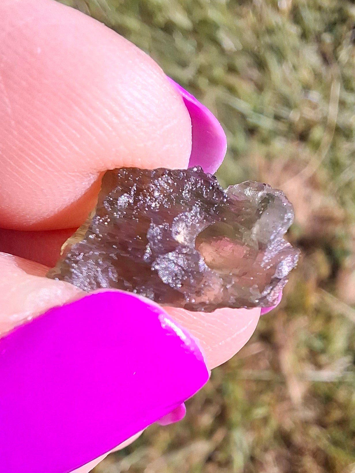 Moldavite Piece, 0.82g, Tektite (Ref: 1454)