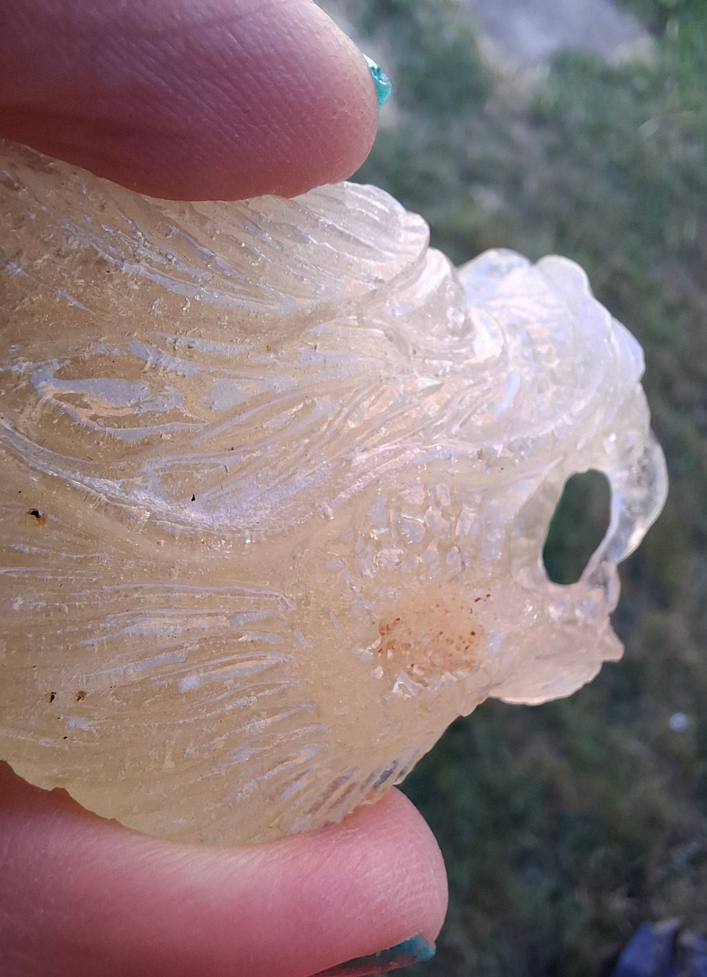 Libyan Desert Glass DRAGON HEAD Carving, 75.84g, Tektite (Ref: Dragon1)
