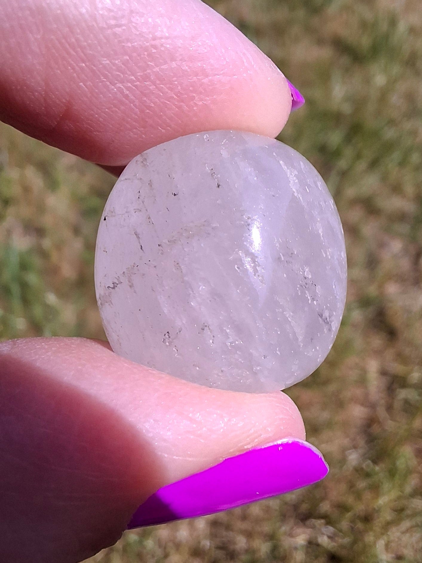 Clear Quartz, Tumble Stone, Crystal (Ref: T27)