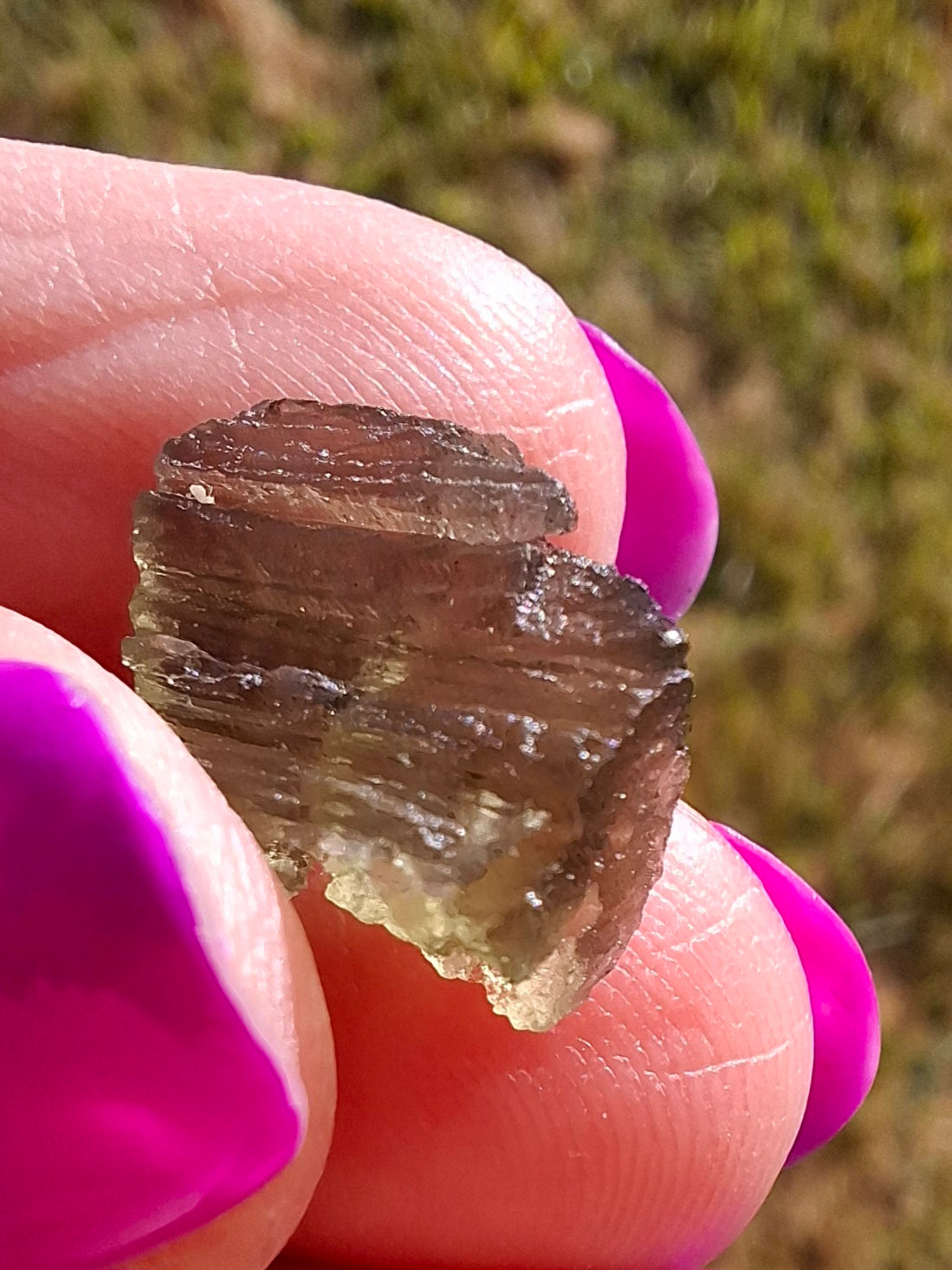 Moldavite Piece, 1.00g, Tektite (Ref: 1442)
