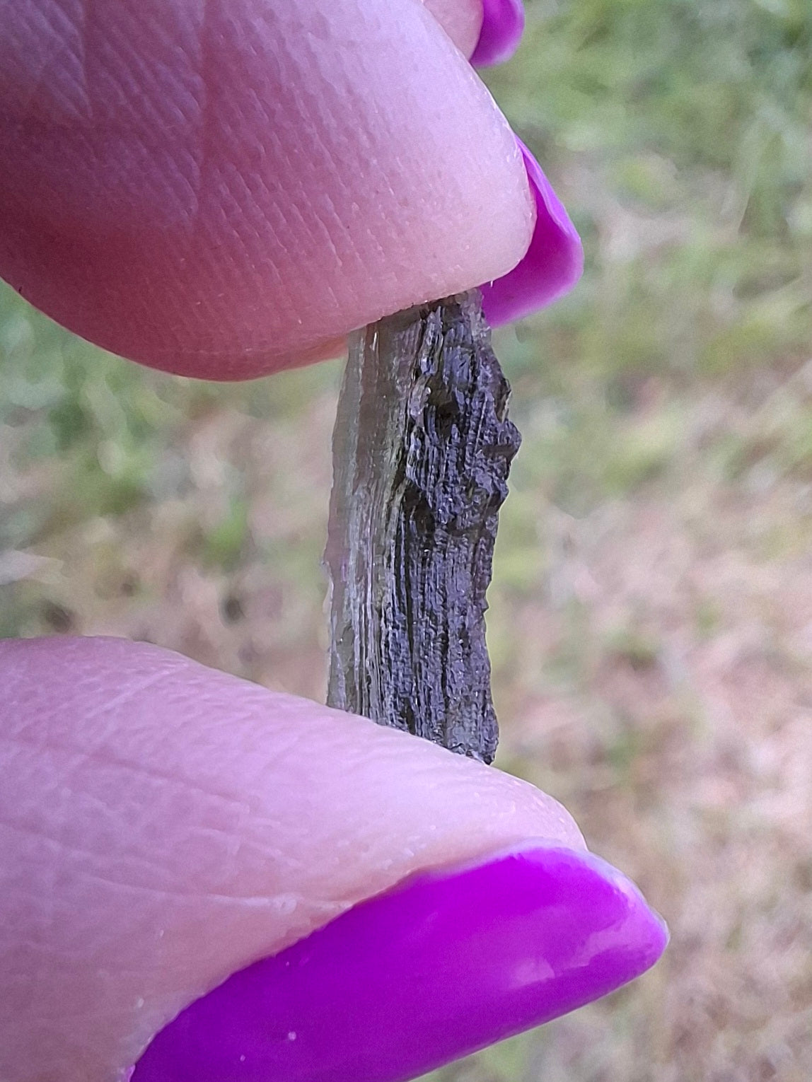 Moldavite Piece, 0.49g, Tektite (Ref: 1452)