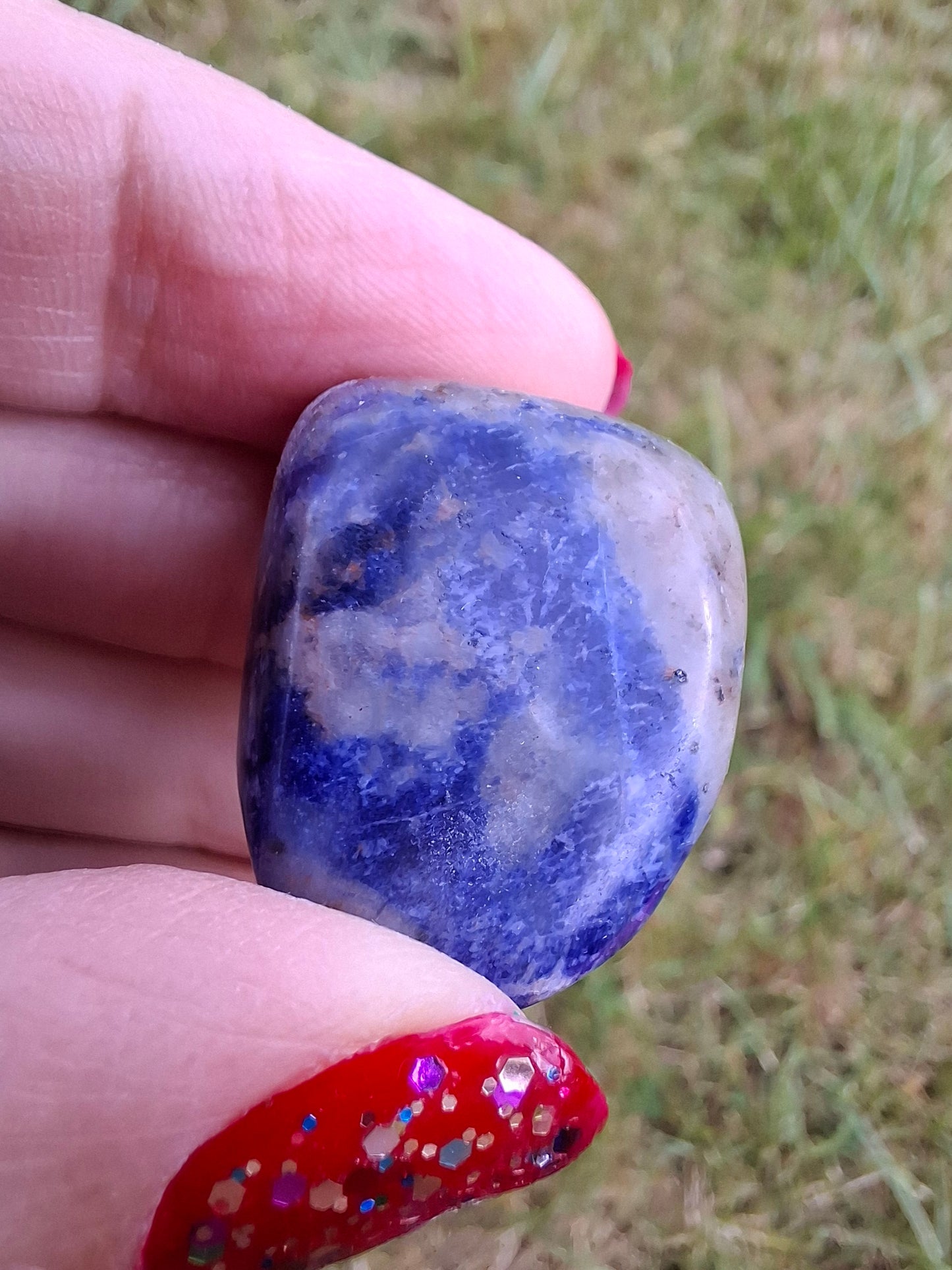 Sodalite, Tumble Stone, Crystal (Ref: T156)