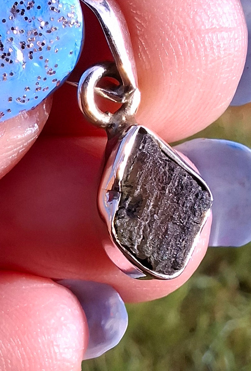 Moldavite Pendant, 925 Silver, Tektite (Ref: P60)