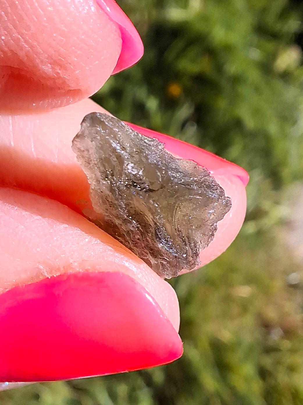 Moldavite Piece, 0.60g, Tektite (Ref: 1403)