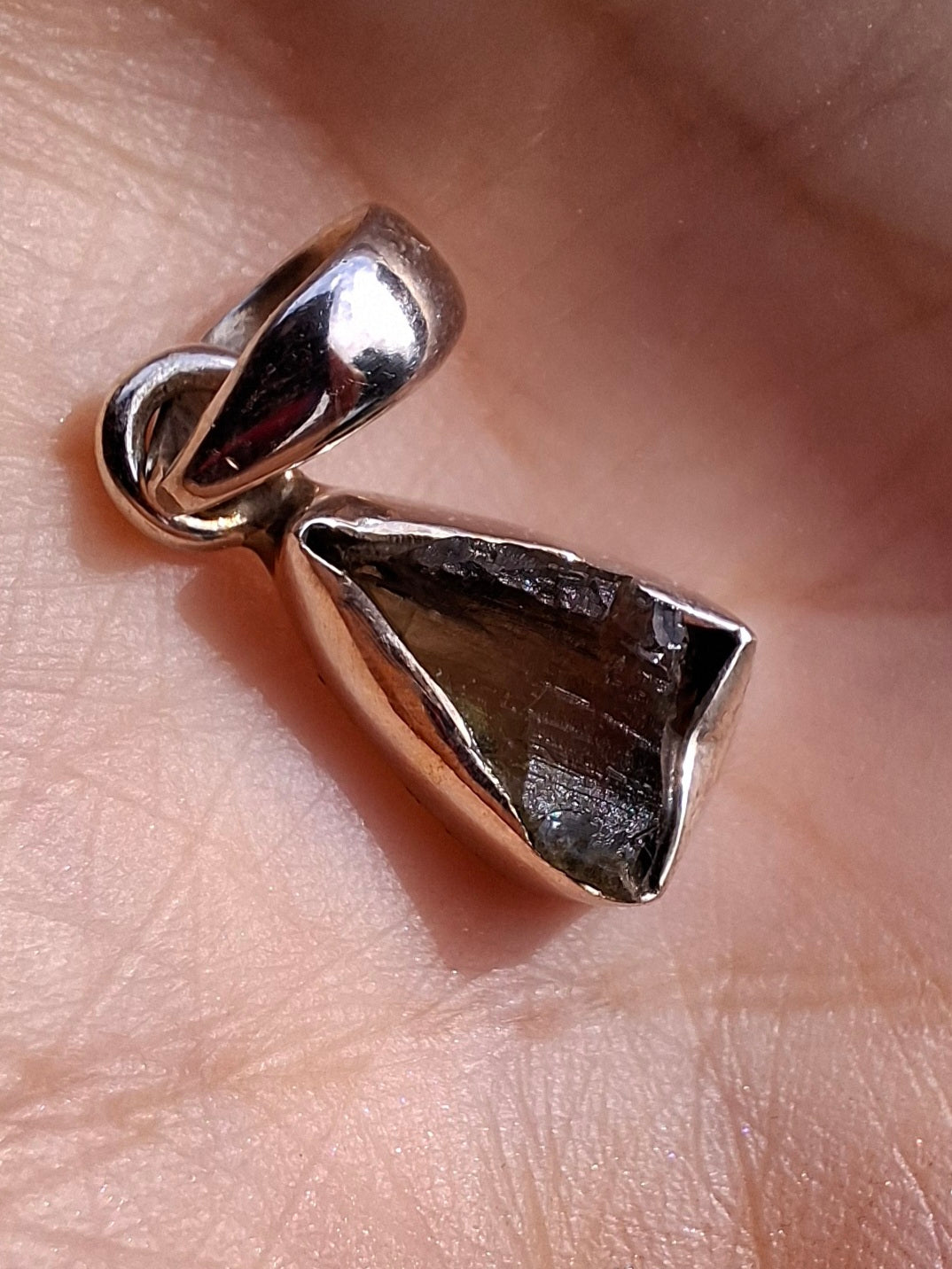 Moldavite Pendant, 925 Silver, Tektite (Ref: P30)