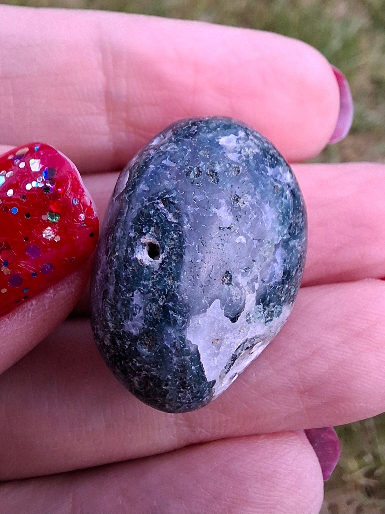 Green Moss Agate, Tumble Stone, Crystal (Ref: T170)