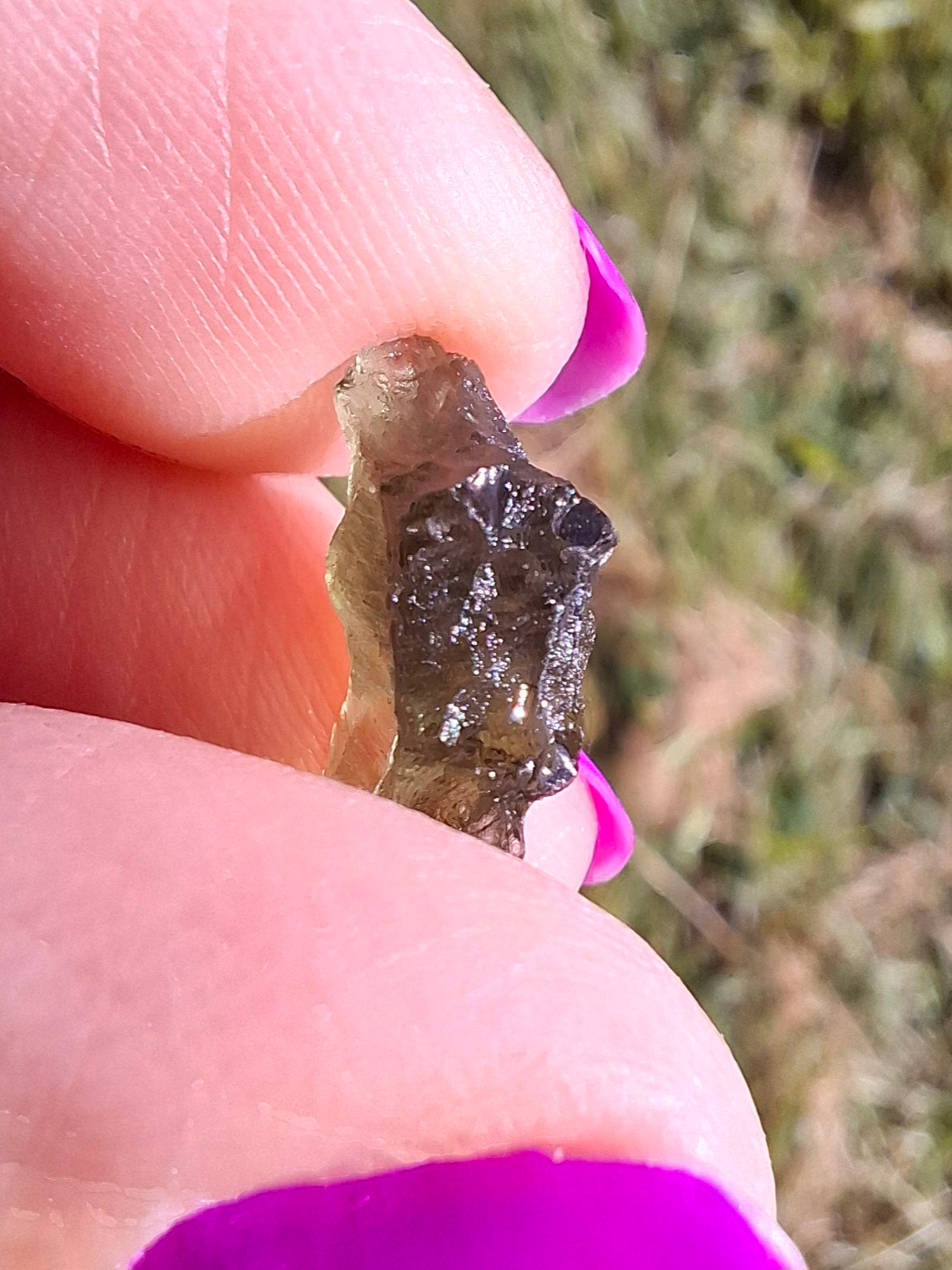 Moldavite Piece, 0.82g, Tektite (Ref: 1454)