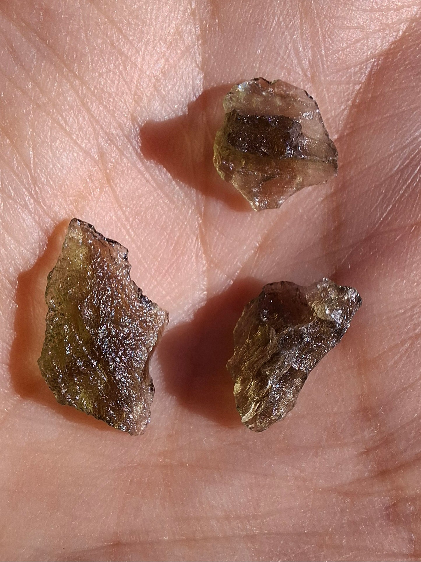 Moldavite chip Bundle, 1g, 3 pcs, Tektite (Ref: MB31)