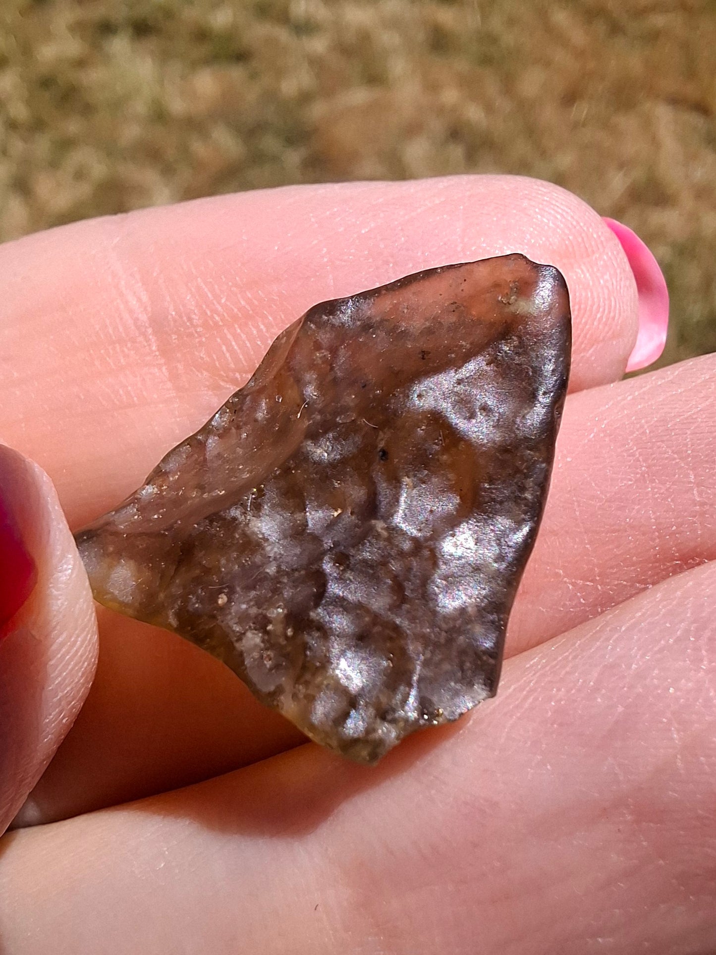 Libyan Desert Glass (darker) Piece, 3.40g, Tektite (Ref: L1362)