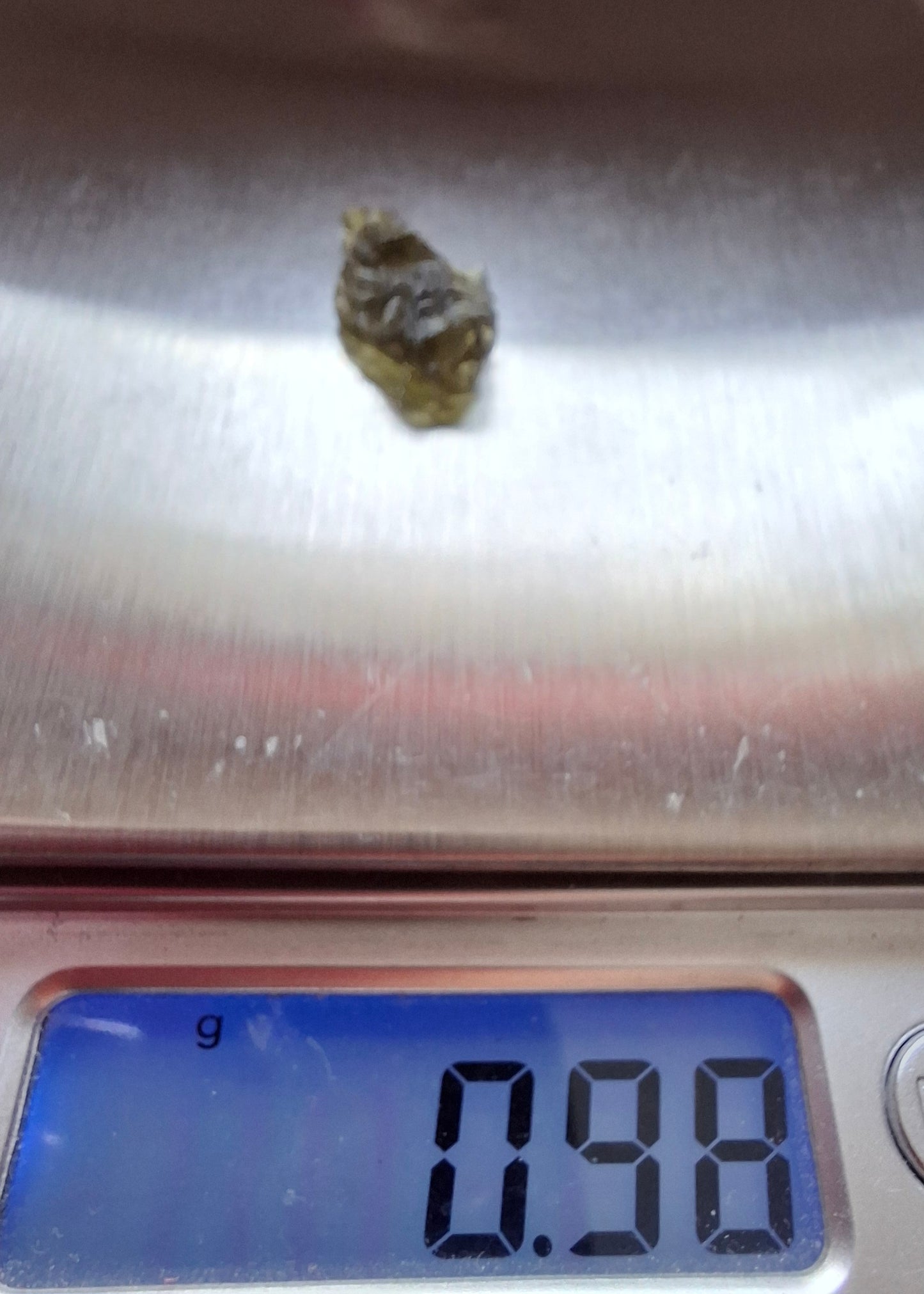 Moldavite Piece, 0.98g, Tektite (Ref: 1427)