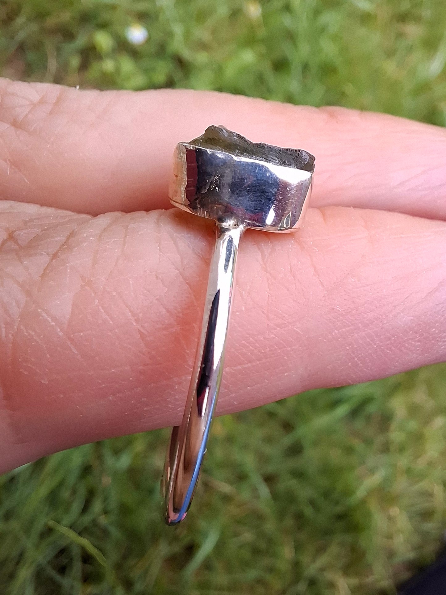 Moldavite Ring, size small W, 925 Silver, Tektite (Ref: R59)