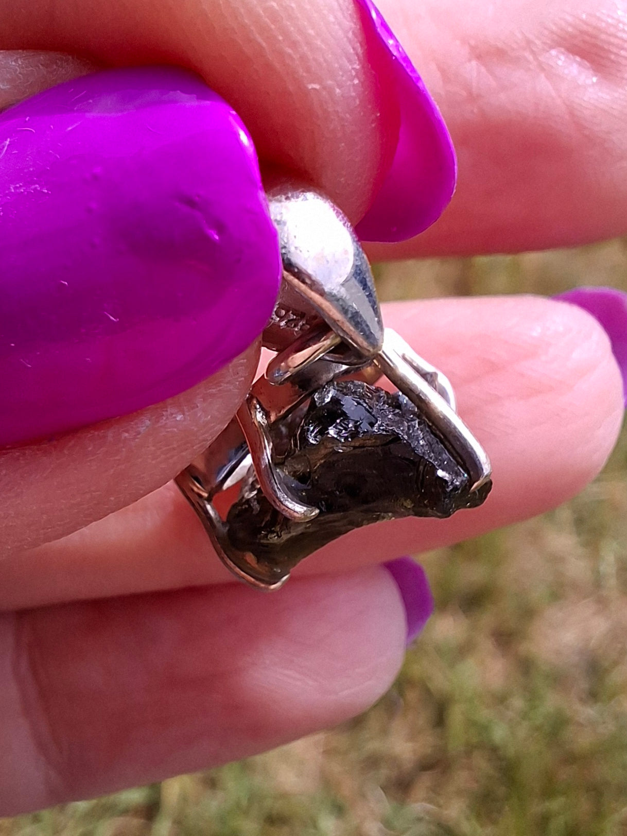Moldavite Claw Pendant, 925 Silver, Tektite (Ref: P28)