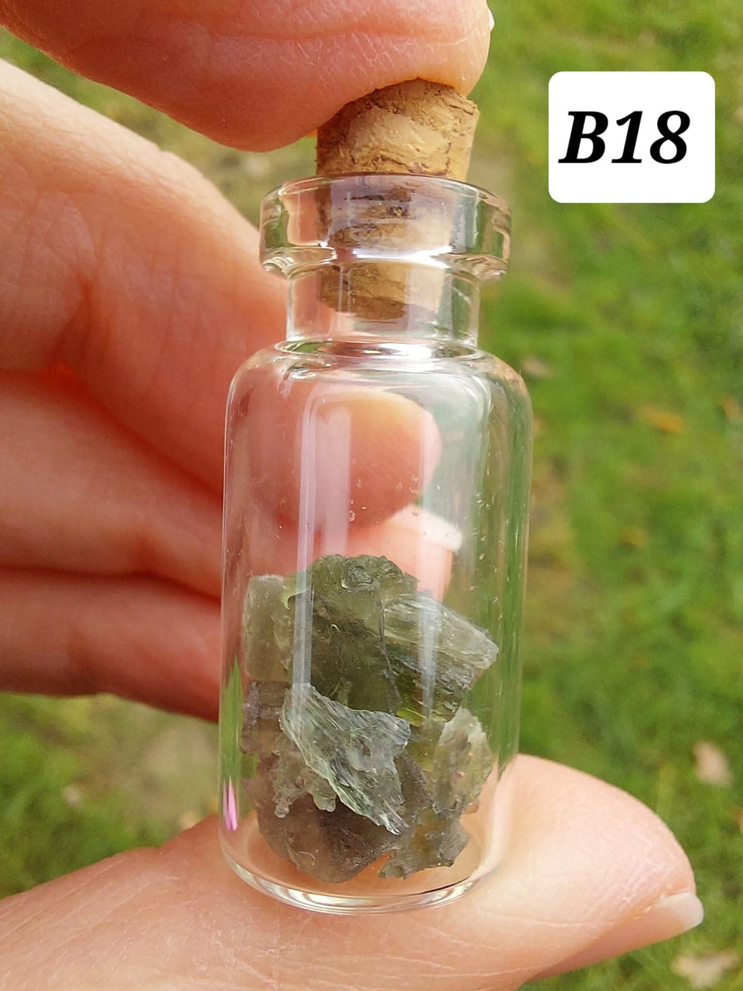 Moldavite chips (2.00g) in 3ml glass Bottle, Tektite (Ref: B18)