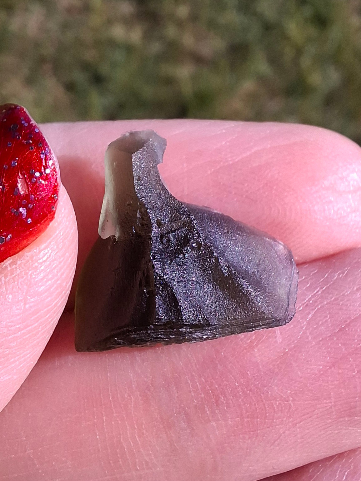 Moldavite Piece, 1.68g, Tektite (Ref: 1468)