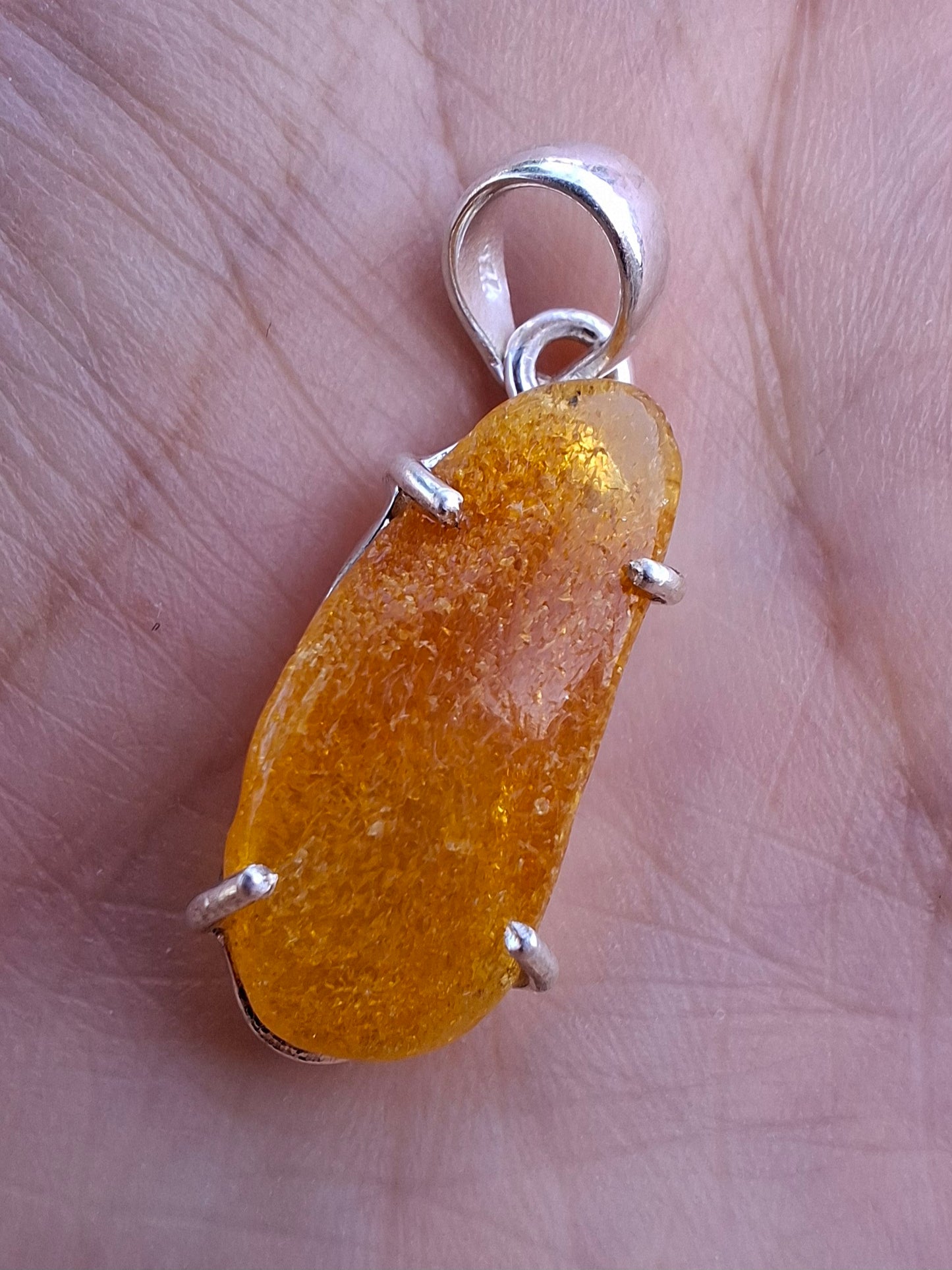 Baltic Amber Pendant, 925 Silver, Fossil (Ref: AP6)