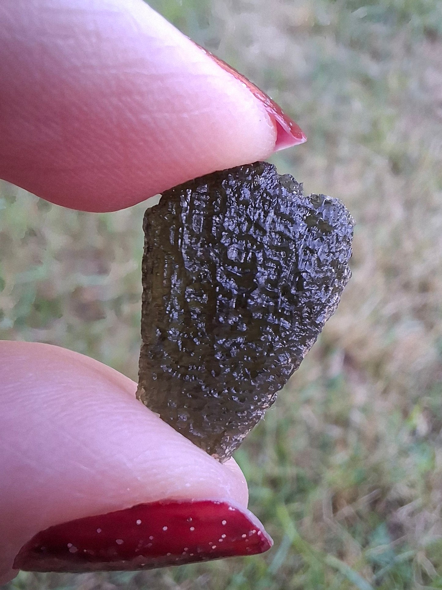 Moldavite Piece, 2.38g, Tektite (Ref: 1466)
