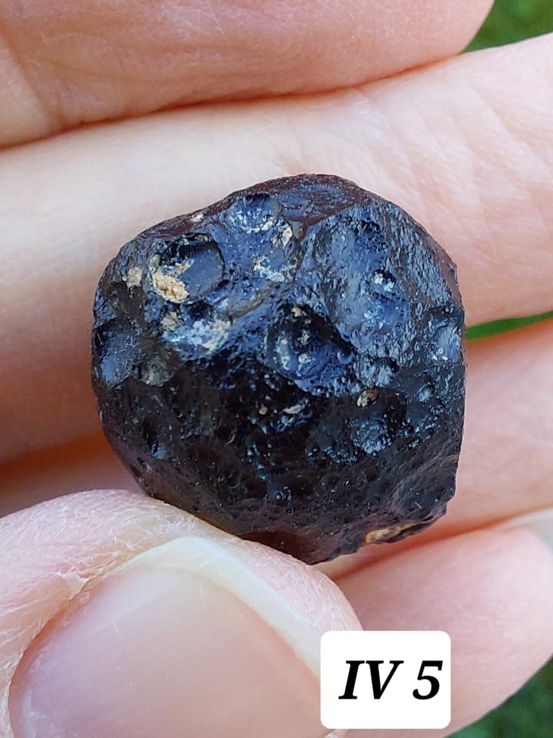 Ivory Coast (Ivorite), RAREST TEKTITE IN THE WORLD, 8.88g, Tektite (Ref: IV5)