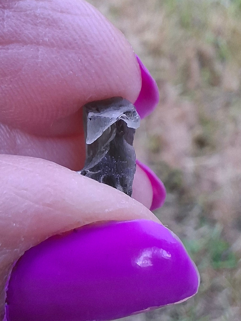 Moldavite Piece, 0.45g, Tektite (Ref: 1444)