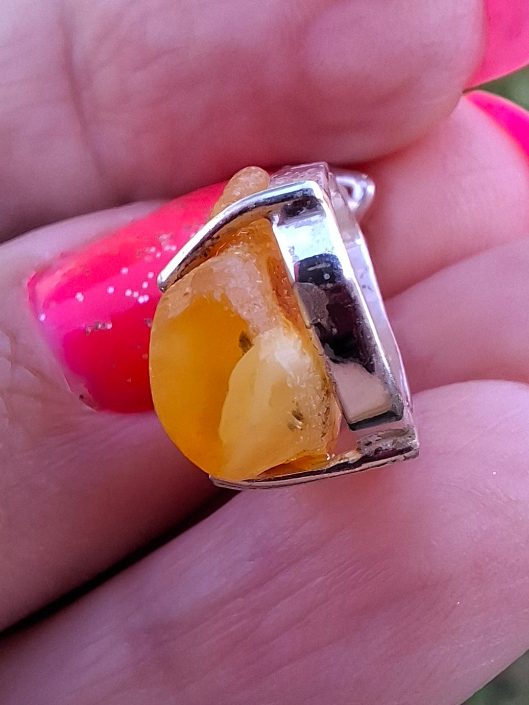 Baltic Amber Pendant, 925 Silver, Fossil (Ref: AP5)