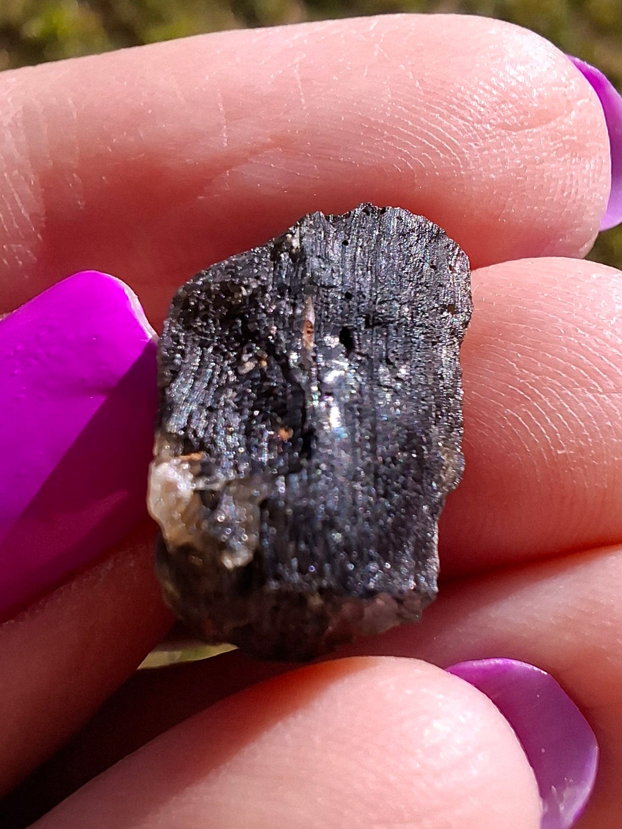 Moldavite Piece, 2.80g, Tektite (Ref: 1432)