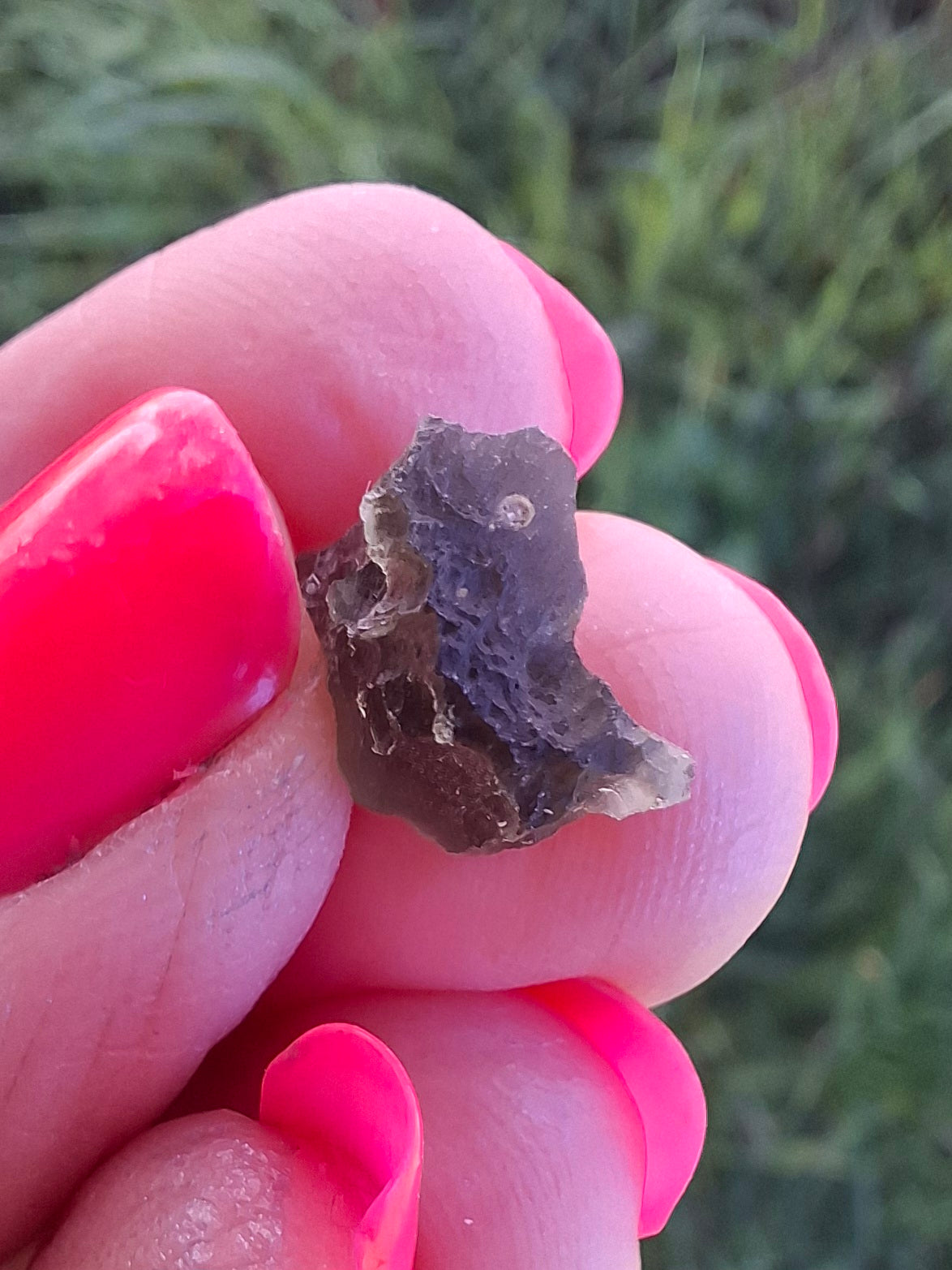 Moldavite Piece, 0.86g, Tektite (Ref: 1406)