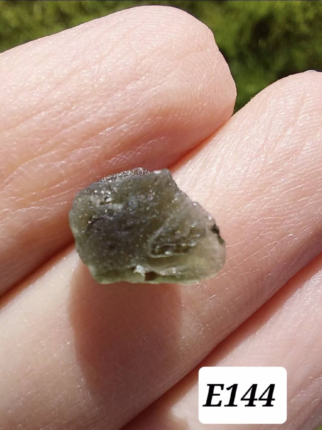 Moldavite Piece, 0.58g, Tektite (Ref: E144)