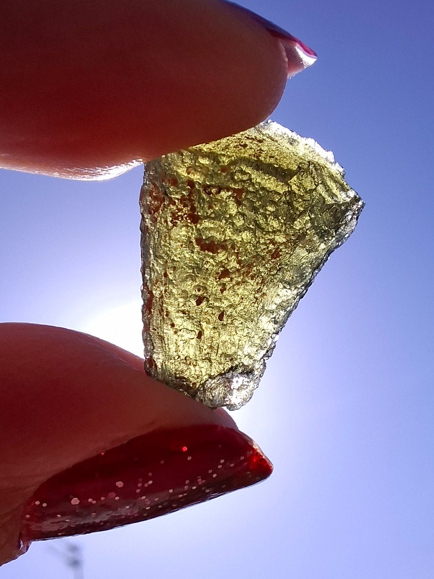 Moldavite Piece, 2.38g, Tektite (Ref: 1466)