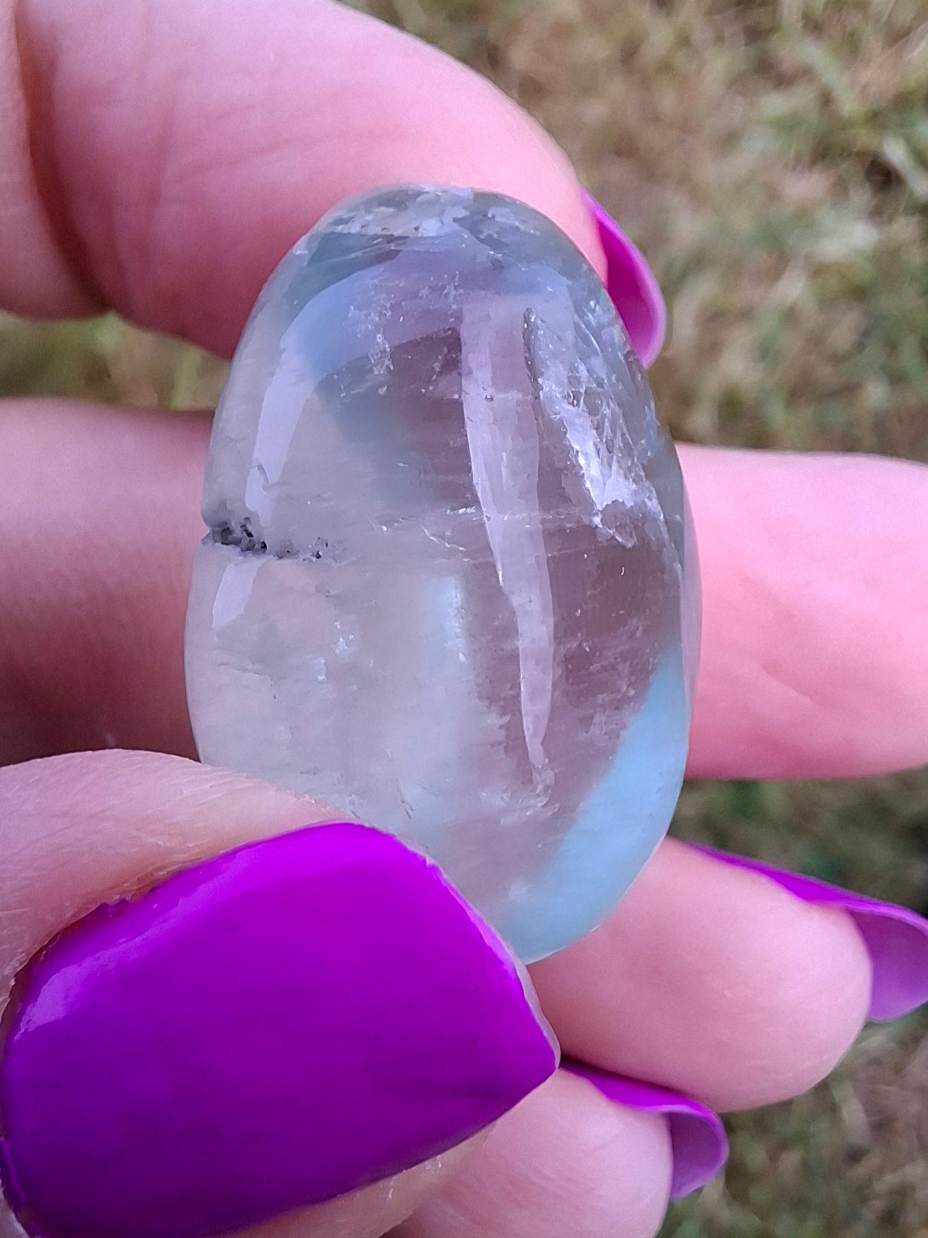 Fluorite, Tumble Stone, Crystal 🌈 (Ref: T47)