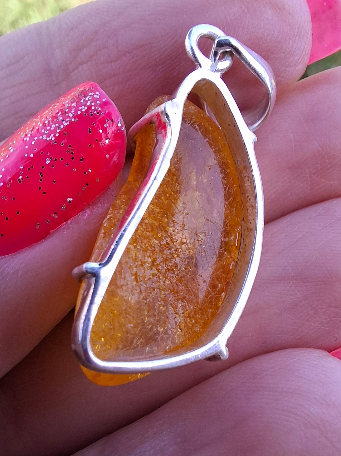 Baltic Amber Pendant, 925 Silver, Fossil (Ref: AP14)